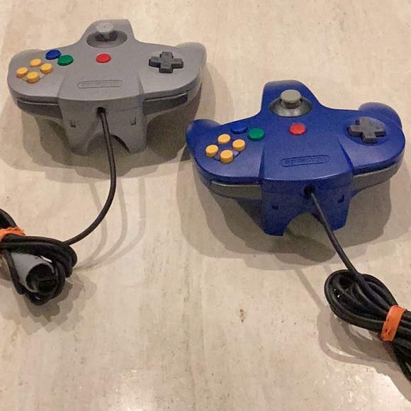 Nintendo 64 Controllers Original N64 Controller Lot Of 2 Blue Grey - Picture 16 of 16